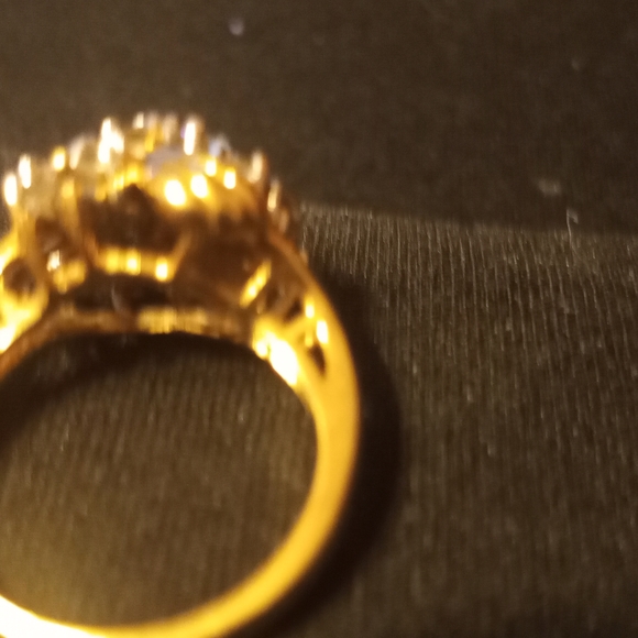 Diamond  Ring - Picture 4 of 5